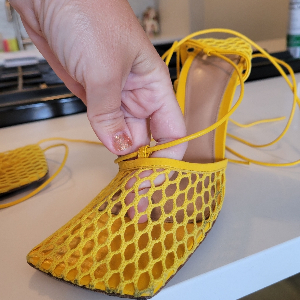 Bottega Veneta Lace-up mesh pumps - Picture 7 of 16